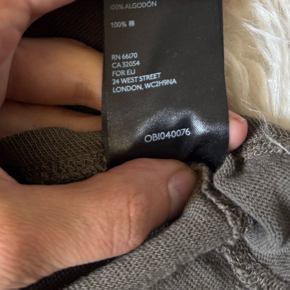 Free People Olive V‑Neck Raw Seam Long Sleeve Tee - Picture 3 of 6